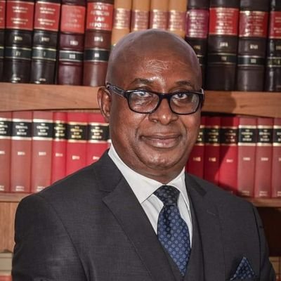 Corporate Lawyer,
Former Deputy Minister of Justice & Legal Affairs🇿🇼 
Commissioner of the National Peace & Reconciliation Commission @NPRCZim 🇿🇼