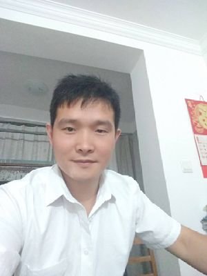 yin_mengmeng's profile picture. 心有多大  舞台就有多大