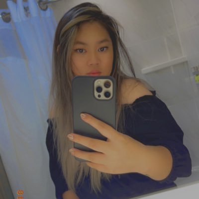 QTCinderella @qtcinderella I will never shy away from calling out misogynist behavior. As a woman in the gaming industry it has been far to hard to even fucking exist. Men in esports
