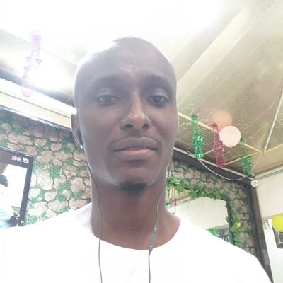 zkillage's profile picture. Ugly n Kool