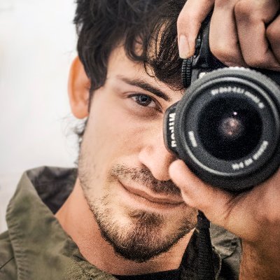 Software engineer at day, Designer at night. Checkout my stuff on github or behance. cheers 🥂
