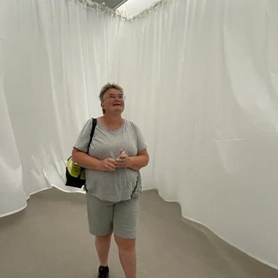 onderwijsadviseur, beroepsonderwijs, zelfstandige, taalkundige, groen, Brabant, nieuws, literatuur, moeder van 2