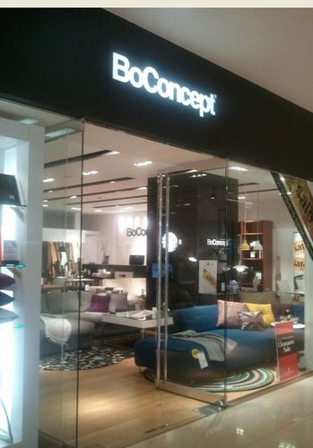 Twitter पर Boconcept ヒルトンプラザ梅田店 おしゃれハラコラグ なんと展示品限り60 Offです Http T Co Npsgpb1j3d