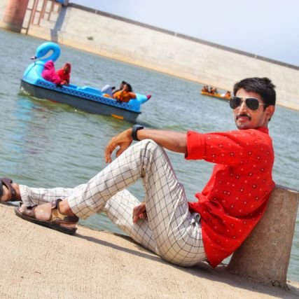 Hi I live in Jaisalmer(Rajasthan).working food department jaisalmer .now my postion at Dealar .I am intrest in social working and reading & traveling. Thank you