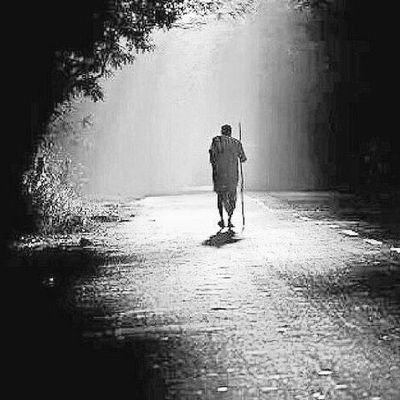 Aydin_Yazar_'s profile picture. Okur, yazar, sorgular.
Aklı ve bilimi önemser.