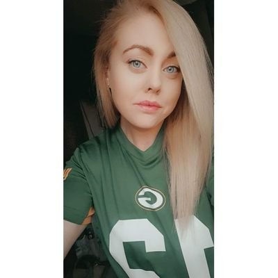 Was I here before, yes! Why am I back🤷‍♀️ Irish🍀Packers baby💚💛