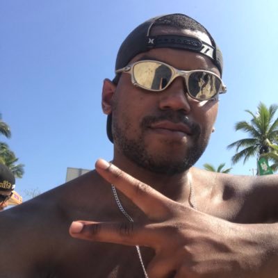 CEO da Agência Vitalino Publicidade
Segue lá no Insta | https://t.co/H8DvkdWBww
Like lions in the wild... 🦁