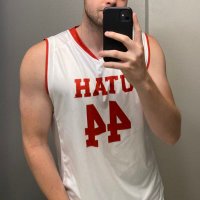 J (@anonutslp) 's Twitter Profile