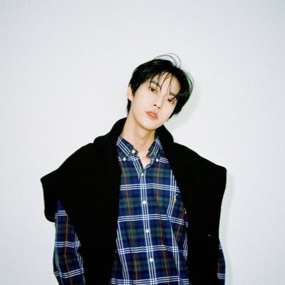 cikachiku's profile picture. jualan di twt kalo pengen aj sich https://t.co/c9zd4lXdji