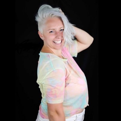 DeandaBobbi's profile picture. she/they