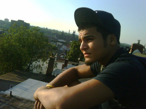 izzyxrivera's profile picture. Adult.