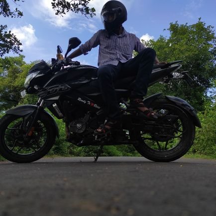 Aravind44343591's profile picture. Never speak about the difficulties in life, because the God(Director) always give the hardest roles to the best actors(You).
03Believe🧘