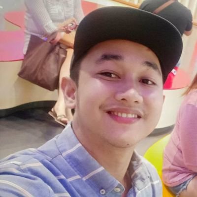 Social Climber ® | Batang 90's 🚶 | Wanderer © | chef wannaBe 🍱🍲🥗| In a relationship with my right hand