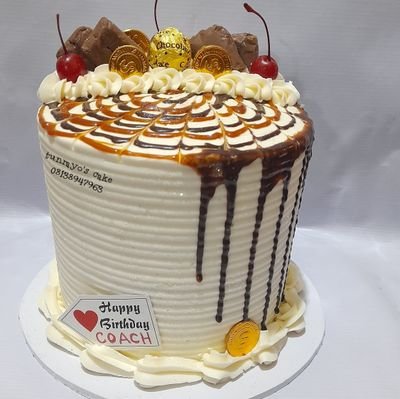 CakesTunrayo's profile picture. we make cake and snacks for all event
Top-notch Customer's service
and always Customer's satisfaction at it's peak
call/WhatsApp on 08138947963
