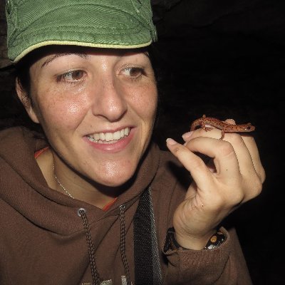 I am a conservationist with M.S. in Biology. My life goal is to help species avoid extinction. I love salamanders! #climateactivist
Born at 351ppm.