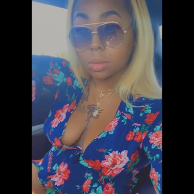 SlimChanelNo5's profile picture. Somewhere Wondering why they haven’t arrested the Killers or Breonna Taylor🤔🤔