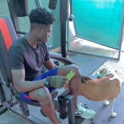 I’m a cool,honest and caring guy. I always love living in a moment and forgetting what happened in the past👀🤔🤫🙏💯