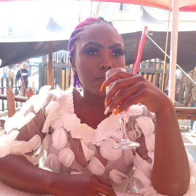 sweet_manana's profile picture. Tweaking skills for piano