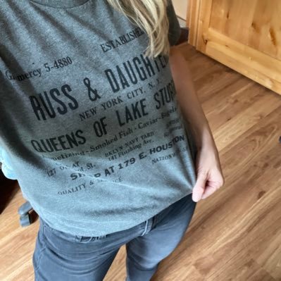 kristinschnidr's profile picture. Do good & throw it into the lake..unless it’s plastic 🌎
