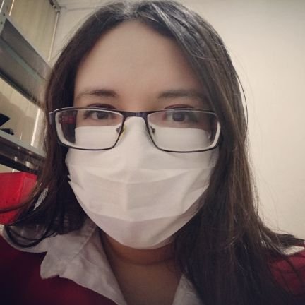 Los idiomas son mi delirio y la música, mi mejor puerta a ellos... ❤