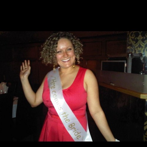 curlygem's profile picture. 