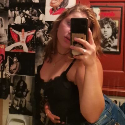 AnnaEstella2202's profile picture. -she/her
-Byeee,bi,are you Bi?
-Paynosaurus/devine Cowhuman
-be who you want to be here!
- 🦋!TPWK!🦋

-insta: anna.dancingqueeny
-snap: afimberger