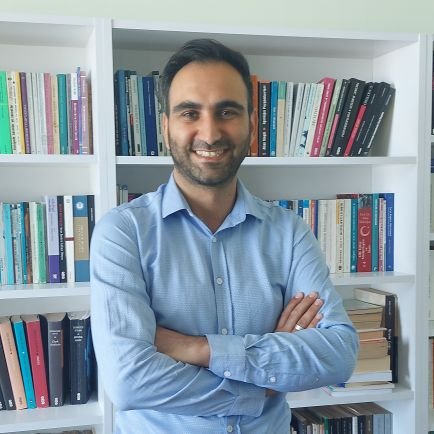 Sosyolog, @samsunsosyoloji Öğretim Üyesi,
@olgudergisi Baş Editörü,
@sosyolojidivani Teknik Editörü, @IctimaiyatD Alan Editörü, @MedyaveKultur Alan Editörü