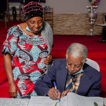 HerBukasa's profile picture. 