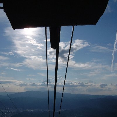 建築設計支援ソフトのひとつRevitにぼっちチャレンジ中の一級建築士!2020年の秋から学び始めて昨年の夏、初めて実践トライアル!!(←某プロポーザル)時々AutoCADに戻ったら水を得た魚のごとくサクサク描けてRevitの壁の厚さを感じる。。。Revit初心者の私が率直に思ったことを呟いていきます!孤軍奮闘中。