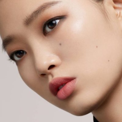 We're here to demystify the world of K-Beauty ，that's Korean beauty to me and you!