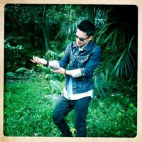 Randy Pangalila (@randpunk) 's Twitter Profile