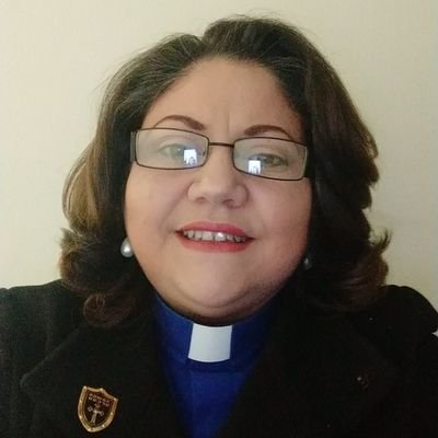 Hija de Dios, madre, esposa, pastora, abogada, hermana, hija, amiga y mujer. 
CEO de @FFunprobien
De 🇻🇪 para 🇪🇦