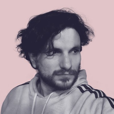 Adrián Medinaさんのプロフィール画像