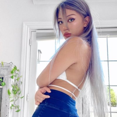 š twitch streamer and musical artist šµ former software engineer š» į( į )į iām also @kyootboss! š business inquiries: craig@limelightmusicent.com