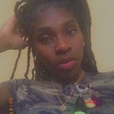 funsize_slim's profile picture. Yuh In Muh Business 🙄 Don’t Do That  #HER