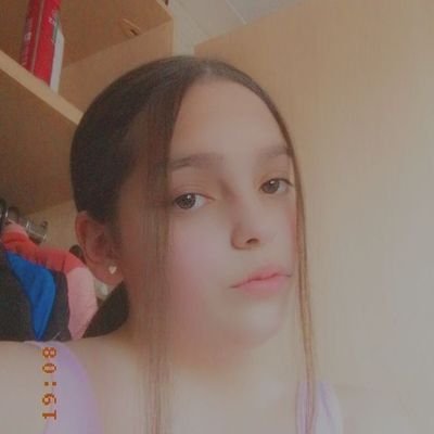 A teen that wants to hide from the world but is too scared to put anything into action... It's hard to forget the past when it's written all over your body...