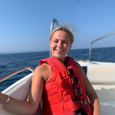 ells96's profile picture. 