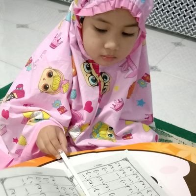 yeni_amoy's profile picture. United Indonesia | Welcome Stalker!