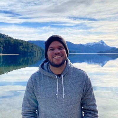 Passion-driven person, I like to build things, write and share knowledge • Currently part of @amazon.