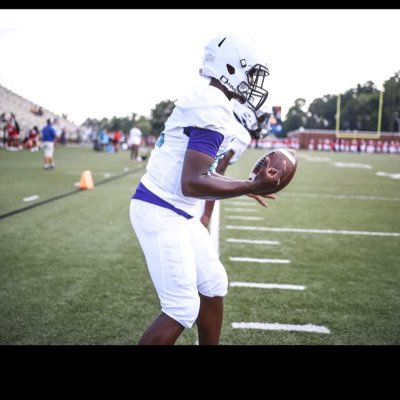 My Name D’Omarion (DJ) Smalls 
Starting JV Quarterback at Cox Mill 
C/O 2024
5’8.5 
163 LB 
4.78 40 speed 
Also play NickelBack On defense