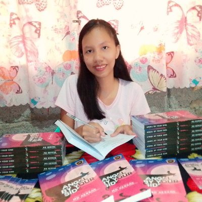 Published author since 2019

Wattpad: @MD_Serene
IG: @md_serene