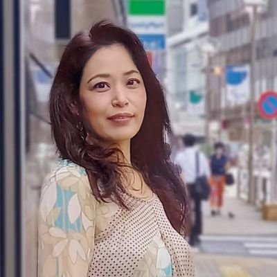 女優 / POP所属
🎦映画 『怨泊』(24)『猿ノ王国』(22)『半狂乱』(21)『超擬態人間』(18) 『狂覗』(17)『永い言い訳』(16) 『トイレの花子さん新劇場版』(13)
📺️CM「ハラダ製茶 やぶ北ブレンド」「ドラゴンクエスト ⅩⅠ 楽しみにしすぎる本田翼 篇」💍趣味でアクセサリー作ってます