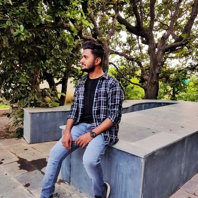 Amiiie7's profile picture. Actor
Dancer
Choreographer
https://t.co/ZOLi5q1Le7