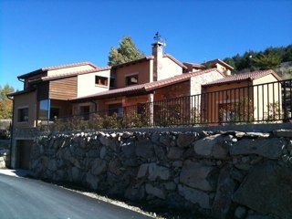 RiscosAmarillos's profile picture. Turismo familiar de montaña. Vivir experiencias reales con tu familia y amigos. slow life por unos dias. Gredos, la naturaleza asequible.