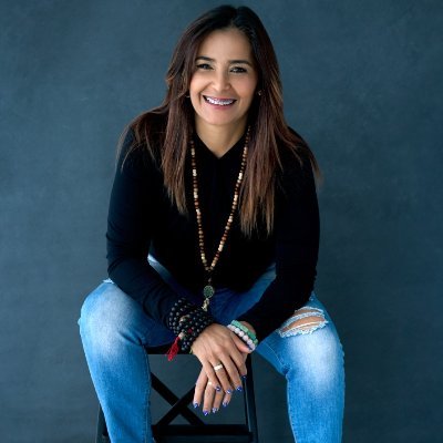 NAMASTECALLE's profile picture. Maestra Espiritual. Ángeles. TAROT. Bodas de Luz. Meditaciones. Artesana Espiritual. Medellín. Colombia.