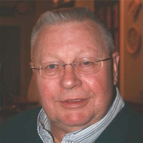 I was a Vocational Agricultural Teacher for 15 years. Later, an IT Senior Systems Operator at Gateway 2000 computer manufacturing company.