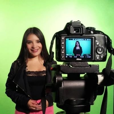 Mircleidysfb's profile picture. 🇻🇪Locutora👉Más Deportes ⚽por 107.7ULAFM📻 Y @potenciadeportes en 100.3FM  #HistoriasQueMarcan y #SesiónUlatv por 👉@ula_tv 📺 Dios♡😇