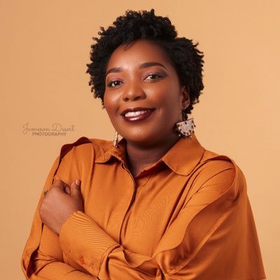 Coordonnatrice Gnrle de Mus'elles, licenciée en Travail Social. Master en « Gender Studies ». Boursière de Connectas. Aspirante écrivaine. Féministe
