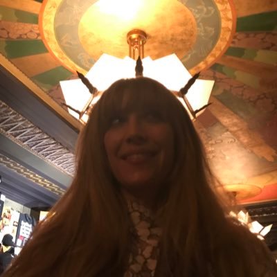 laurarriere's profile picture. arsenal & art lover, amateur internet detective 🛸