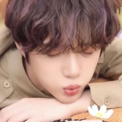 bbybeoms's profile picture. manic pixie dream boy~